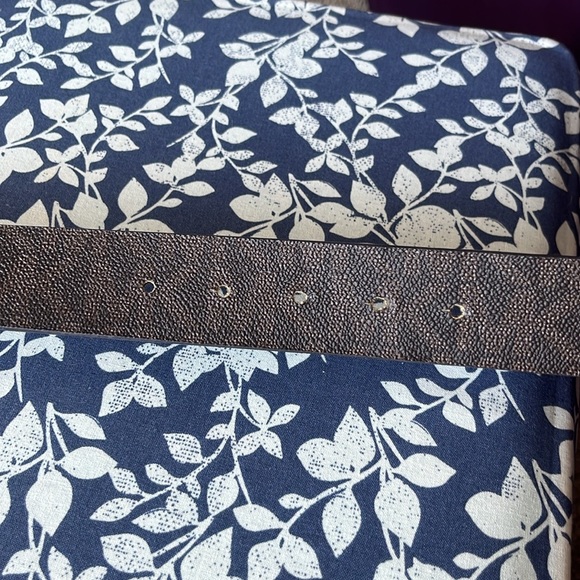 Michael Kors Brown logo patterned belt Size L - Picture 5 of 7